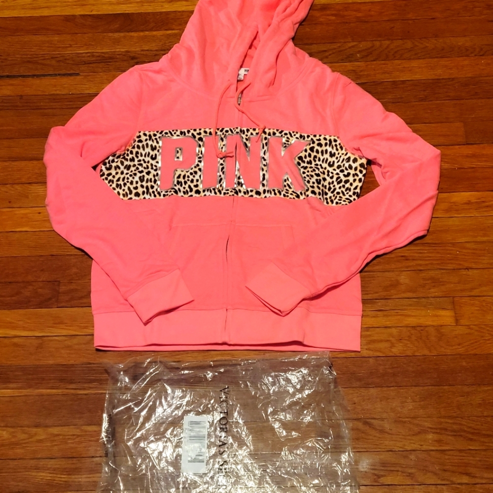 Vs Pink leopard hoodie nwot sz large